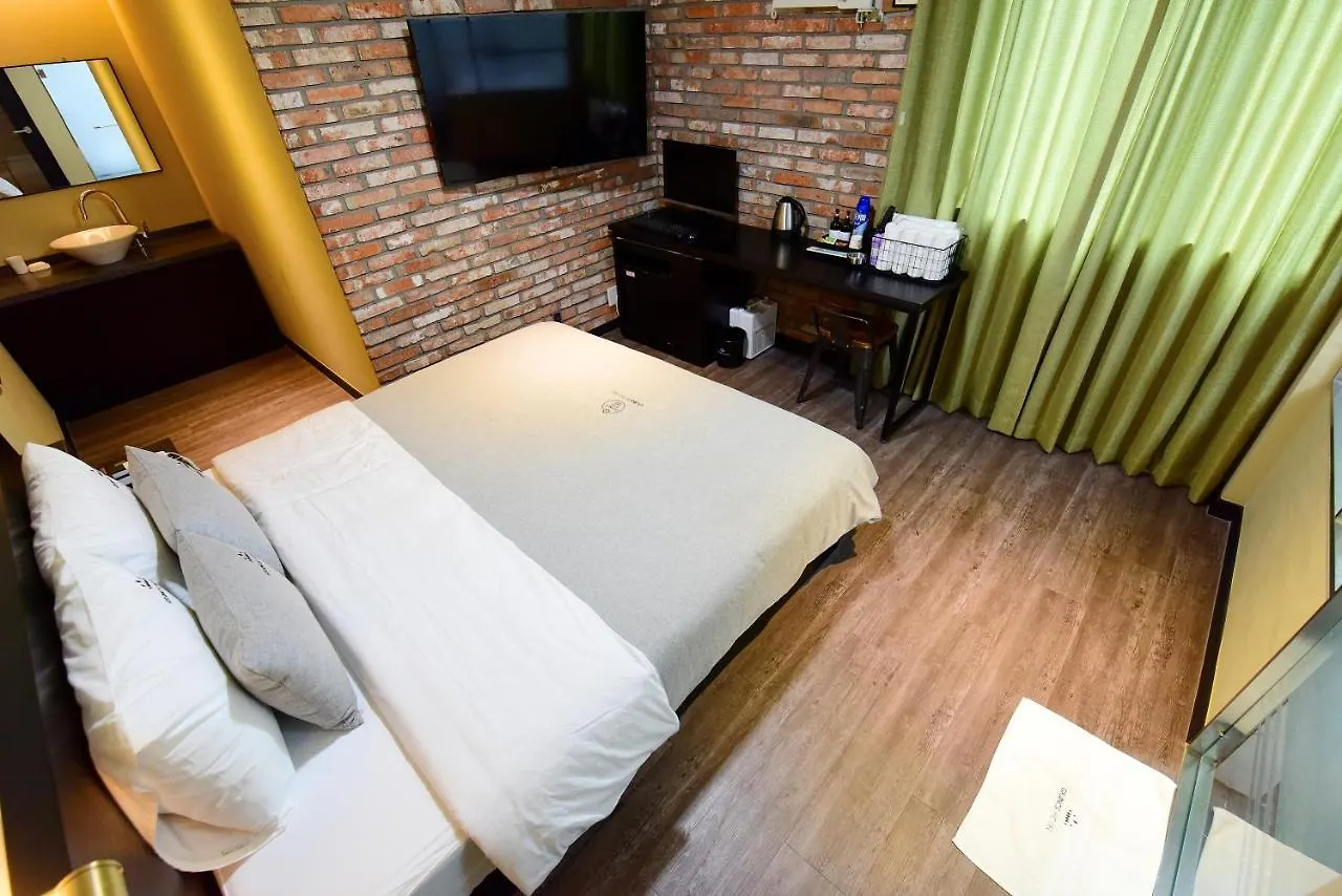 Grance Hotel Busan